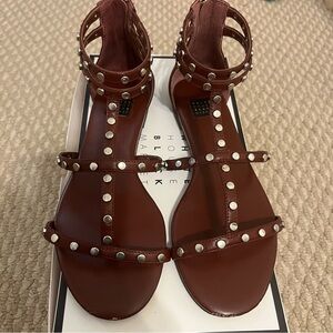 NWOT Size 6 Sandals from WHBM - brown with silver detail and back zip